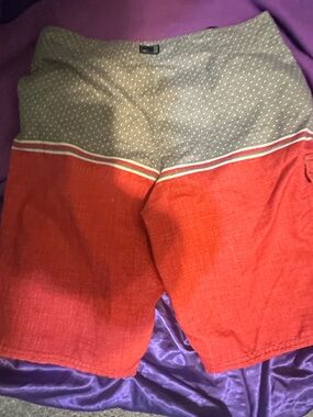 O'Neill Two-Tone Red and Gray Men's Shorts